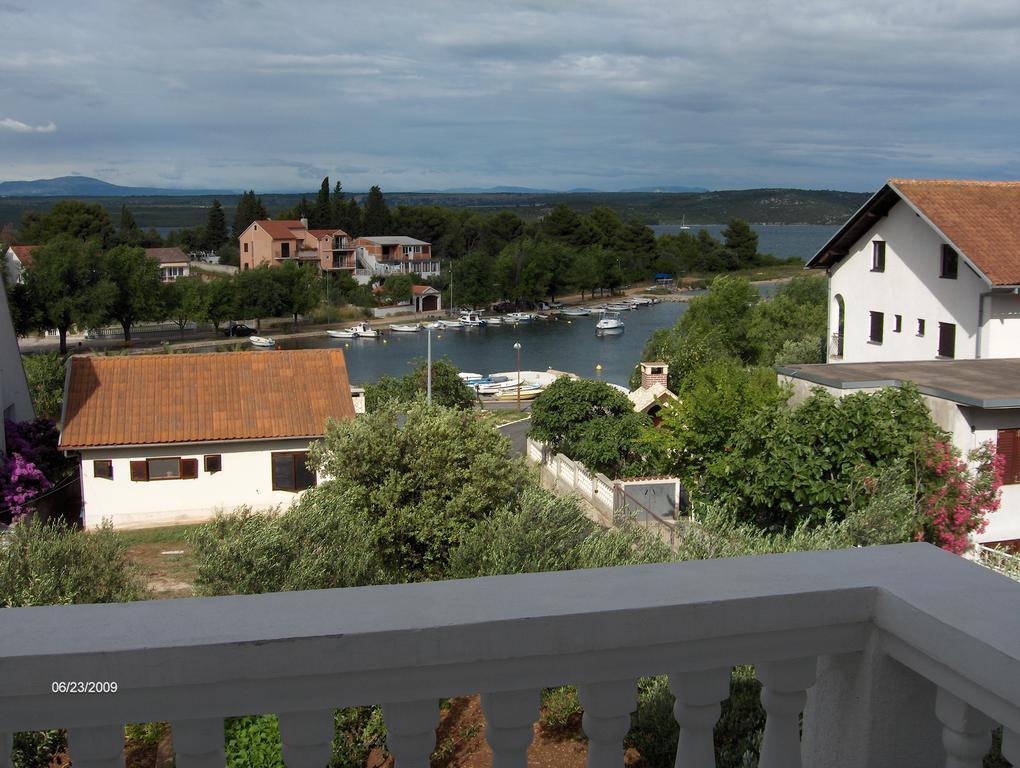 Apartment Raslina Pokój zdjęcie